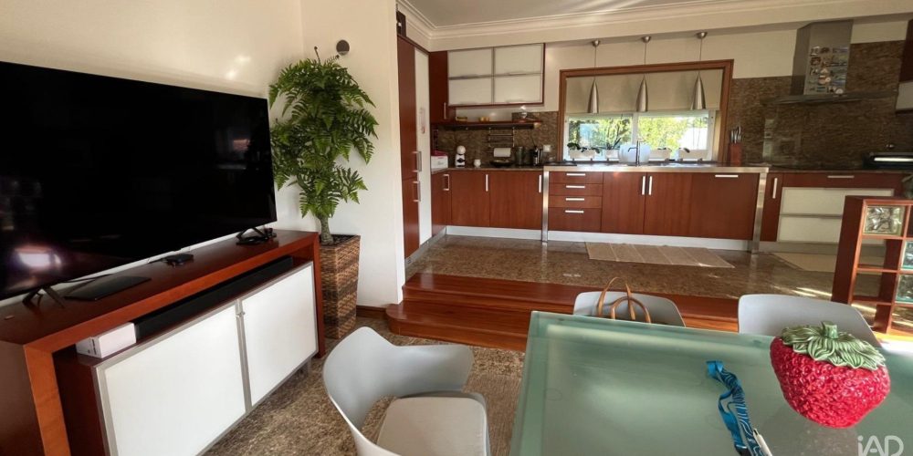 moradia-5-lemenhe-mouquim-e-jesufrei-300-151904-1920w (14)